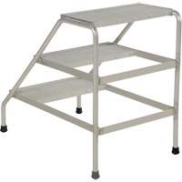 Aluminum Step Stand, 3 Step(s), 22-13/16" W x 34-9/16" L x 30" H, 500 lbs. Capacity Trail Hammer and Bolt