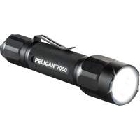 Lampe de poche tactique de s&eacute;rie 7000, DEL, 774 lumens, Piles CR123 Trail Hammer and Bolt