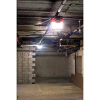 M18 RADIUS Compact Site Light with ONE-KEY, LED, 4400 Lumens Trail Hammer and Bolt